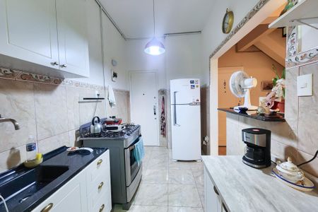 Apartamento à venda com 79m², 2 quartos e sem vagaCozinha