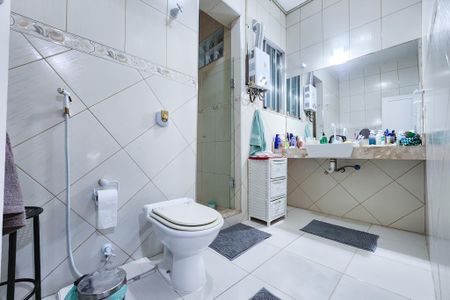 Apartamento à venda com 79m², 2 quartos e sem vagaBanheiro