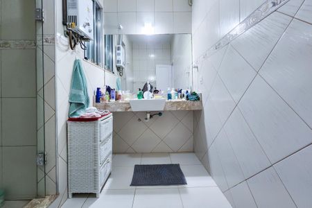 Apartamento à venda com 79m², 2 quartos e sem vagaBanheiro