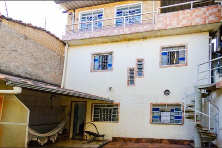 Casa à venda com 480m², 2 quartos e 3 vagasÁrea externa