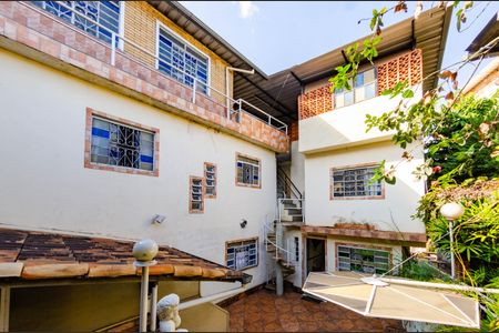 Casa à venda com 480m², 2 quartos e 3 vagasÁrea externa