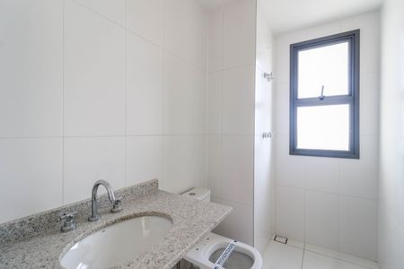 Apartamento à venda com 364m², 4 quartos e 4 vagasBanheiro da Suíte 3