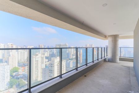 Apartamento à venda com 364m², 4 quartos e 4 vagasVaranda da Suíte 1