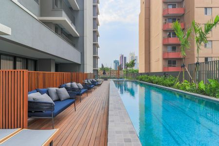 Apartamento à venda com 364m², 4 quartos e 4 vagasÁrea comum - Piscina