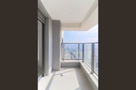 Apartamento à venda com 364m², 4 quartos e 4 vagasVaranda da Suíte 2