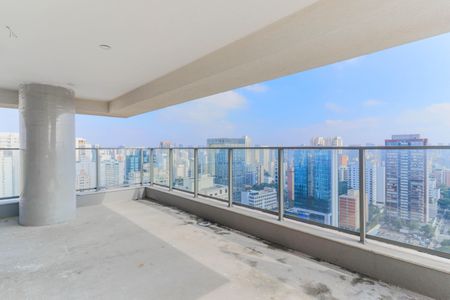 Apartamento à venda com 364m², 4 quartos e 4 vagasVaranda da Sala