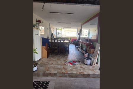 Casa de condomínio à venda com 170m², 5 quartos e 1 vagaÁrea Externa