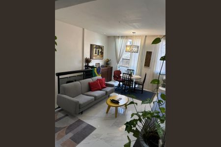 Casa de condomínio à venda com 170m², 5 quartos e 1 vagaSala