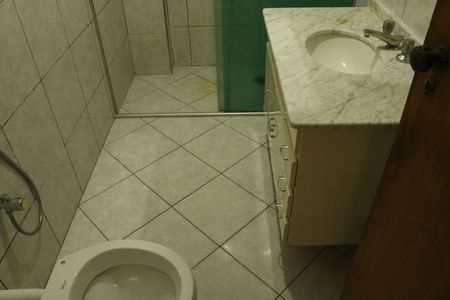 Apartamento para alugar com 70m², 2 quartos e sem vagaBanheiro