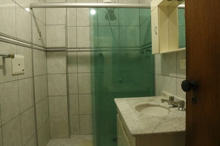 Apartamento para alugar com 70m², 2 quartos e sem vagaBanheiro