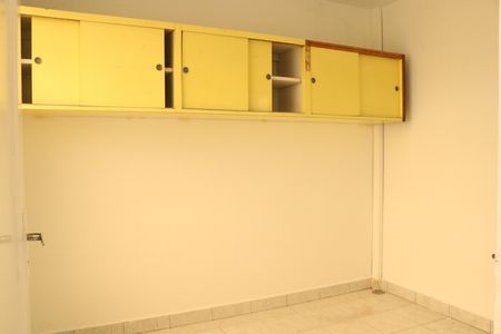 Apartamento para alugar com 70m², 2 quartos e sem vagaSuíte