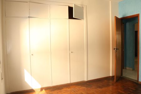 Apartamento para alugar com 70m², 2 quartos e sem vagaQuarto 1