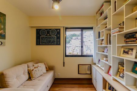 Apartamento à venda com 178m², 4 quartos e 1 vagaQuarto 3