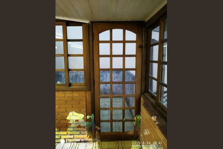 Casa à venda com 180m², 3 quartos e 2 vagas