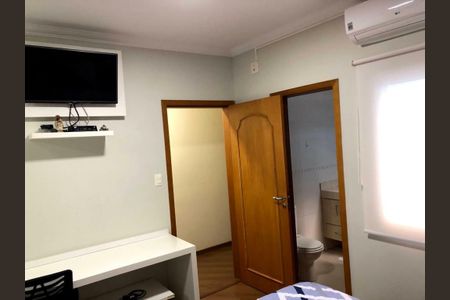 Casa à venda com 3 quartos, 134m² em Parque das Nações, Santo André