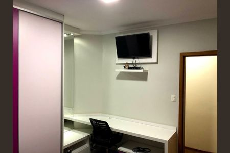 Casa à venda com 3 quartos, 134m² em Parque das Nações, Santo André