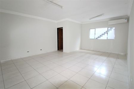 Casa à venda com 7 quartos, 248m² em Parque das Nações, Santo André