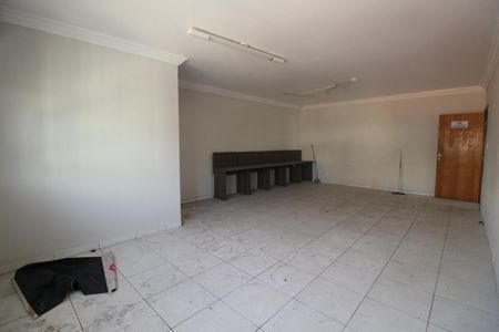 Casa à venda com 7 quartos, 248m² em Parque das Nações, Santo André