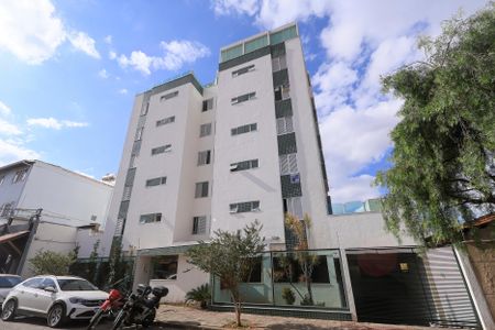 Apartamento à venda com 100m², 3 quartos e 2 vagas Apartamento à venda com 100m², 3 quartos e 2 vagasFachada