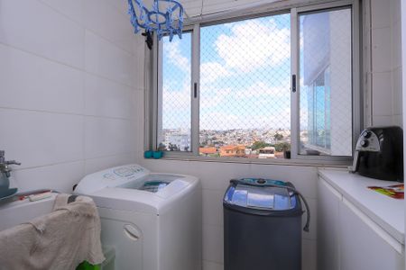 Apartamento à venda com 100m², 3 quartos e 2 vagas Apartamento à venda com 100m², 3 quartos e 2 vagasÁrea de Serviço
