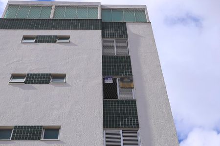 Apartamento à venda com 100m², 3 quartos e 2 vagas Apartamento à venda com 100m², 3 quartos e 2 vagasPlaca QuintoAndar