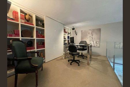 Apartamento à venda com 230m², 4 quartos e 4 vagas