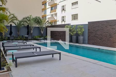 Apartamento à venda com 68m², 2 quartos e 1 vaga Apartamento à venda com 68m², 2 quartos e 1 vagaPiscina