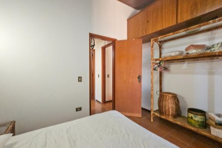 Apartamento para alugar com 256m², 4 quartos e 2 vagas Apartamento para alugar com 256m², 4 quartos e 2 vagasQuarto 2