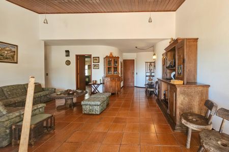 Apartamento para alugar com 256m², 4 quartos e 2 vagas Apartamento para alugar com 256m², 4 quartos e 2 vagasSala