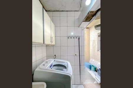 Casa à venda com 116m², 4 quartos e 2 vagas