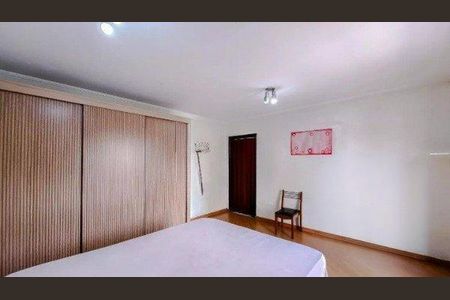 Casa à venda com 116m², 4 quartos e 2 vagas