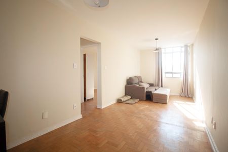 Apartamento à venda com 46m², 1 quarto e 1 vaga Apartamento à venda com 46m², 1 quarto e 1 vagaSala