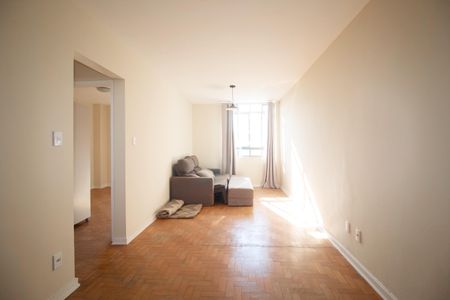 Apartamento à venda com 46m², 1 quarto e 1 vaga Apartamento à venda com 46m², 1 quarto e 1 vagaSala