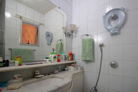 Apartamento à venda com 110m², 3 quartos e 1 vagaBanheiro da Suíte