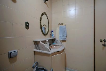 Apartamento à venda com 110m², 3 quartos e 1 vagaBanheiro Social