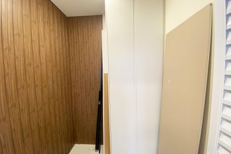Apartamento à venda com 180m², 3 quartos e 2 vagasQuarto de Serviço