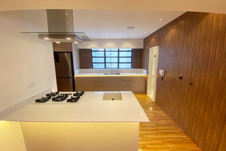 Apartamento à venda com 180m², 3 quartos e 2 vagasCozinha