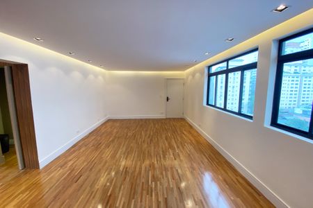 Apartamento à venda com 180m², 3 quartos e 2 vagasSala