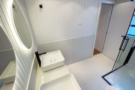 Apartamento à venda com 180m², 3 quartos e 2 vagasBanheiro da Suíte 3