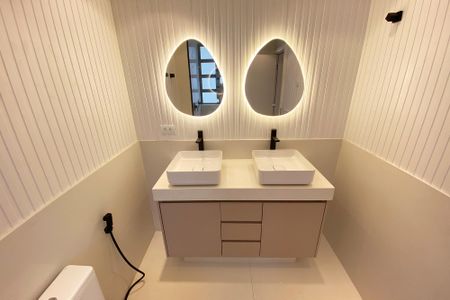 Apartamento à venda com 180m², 3 quartos e 2 vagasBanheiro da Suíte 3