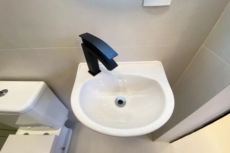 Apartamento à venda com 180m², 3 quartos e 2 vagasBanheiro de Serviço