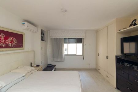 Apartamento à venda com 250m², 3 quartos e 2 vagasSuíte