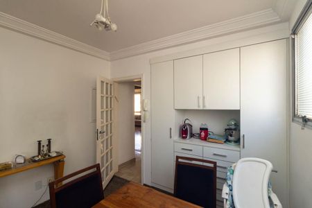 Apartamento à venda com 250m², 3 quartos e 2 vagasCopa