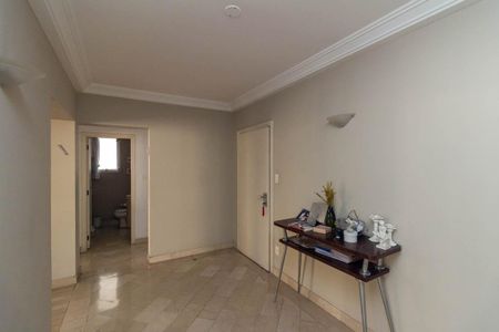 Apartamento à venda com 250m², 3 quartos e 2 vagasSala