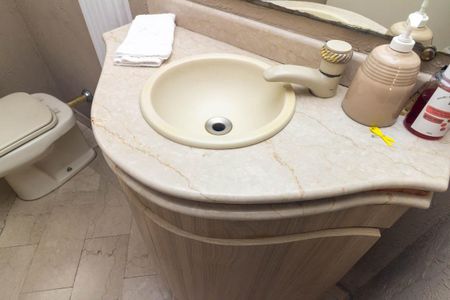 Apartamento à venda com 250m², 3 quartos e 2 vagasLavabo