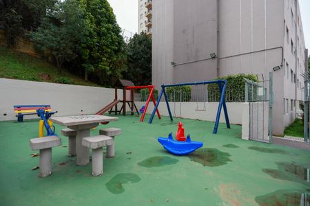 Apartamento à venda com 74m², 2 quartos e 1 vagaÁrea comum - Playground