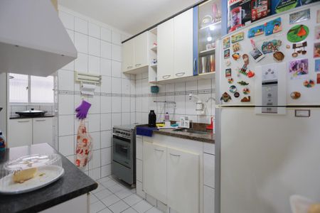 Apartamento à venda com 74m², 2 quartos e 1 vagaCozinha