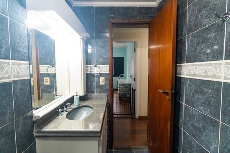 Apartamento à venda com 125m², 3 quartos e 2 vagasBanheiro Social