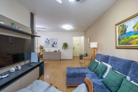 Apartamento à venda com 122m², 3 quartos e 2 vagasSala