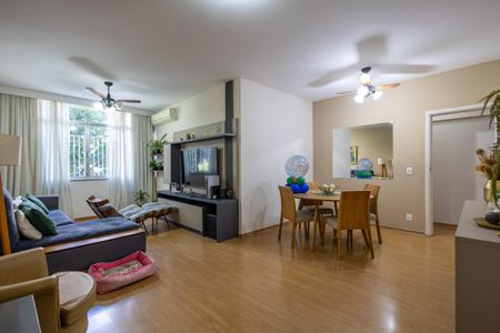 Apartamento à venda com 122m², 3 quartos e 2 vagasSala